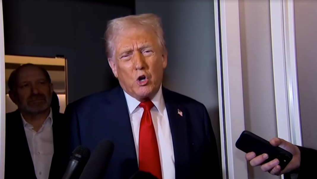 Trump fala sobre tarifas, venda do TikTok e acordo com a Ucrânia Trump fala sobre tarifas, venda do TikTok e acordo com a Ucrânia