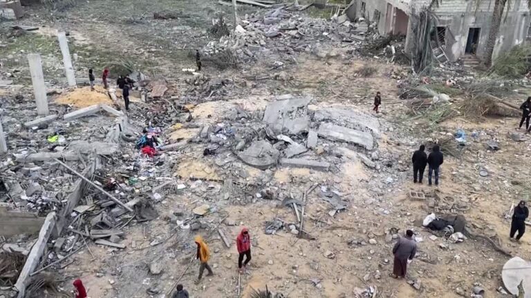 Israel diz que Líbano é responsável por lançamento de foguetes ao país Israel diz que Líbano é responsável por lançamento de foguetes ao país