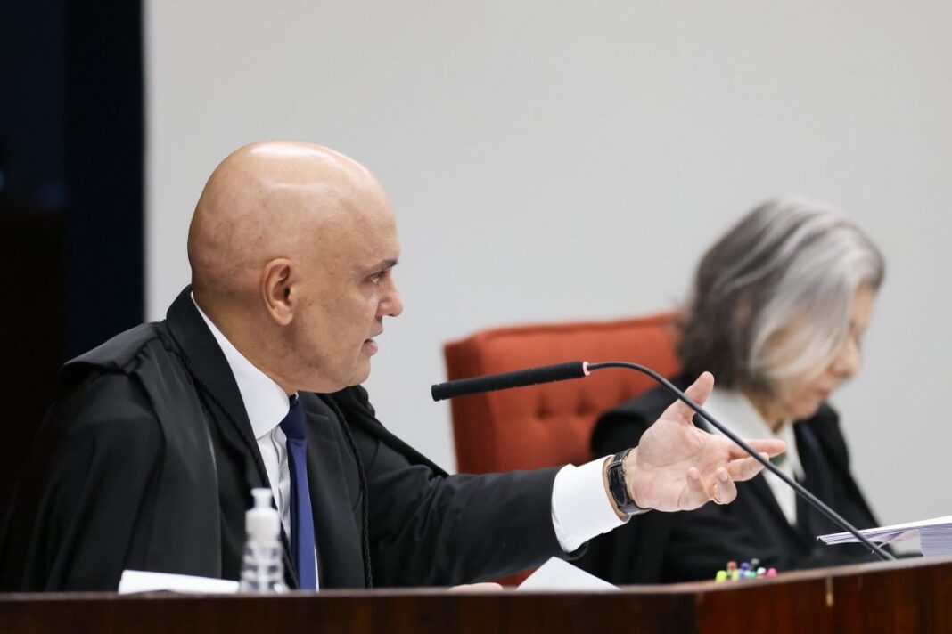 Moraes concede domiciliar a condenado do 8 de Janeiro que trata câncer e sofreu infarto – Política – CartaCapital Moraes concede domiciliar a condenado do 8 de Janeiro que trata câncer e sofreu infarto – Política – CartaCapital