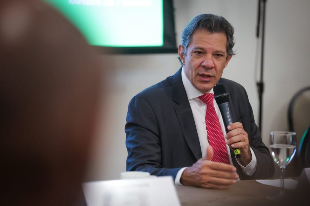 Haddad critica ‘sanha tarifária’ de Trump e vê possível desvalorização do dólar à frente – Política – CartaCapital Haddad critica ‘sanha tarifária’ de Trump e vê possível desvalorização do dólar à frente – Política – CartaCapital