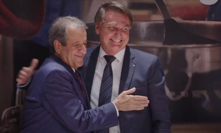Presidente do PL ignora preços no governo Bolsonaro e critica inflação Presidente do PL ignora preços no governo Bolsonaro e critica inflação