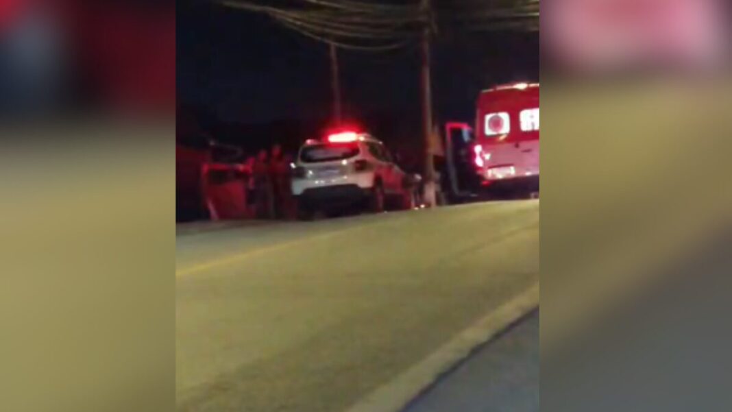 Homem é morto a facadas após briga em bar em Joinville Homem é morto a facadas após briga em bar em Joinville