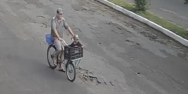 Criança de 5 anos morre após ser jogada de ponte pelo próprio pai no RS Criança de 5 anos morre após ser jogada de ponte pelo próprio pai no RS