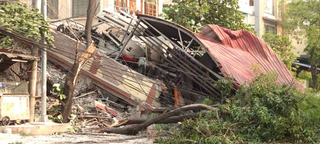 número de vítimas em terremoto passa de 2 mil número de vítimas em terremoto passa de 2 mil