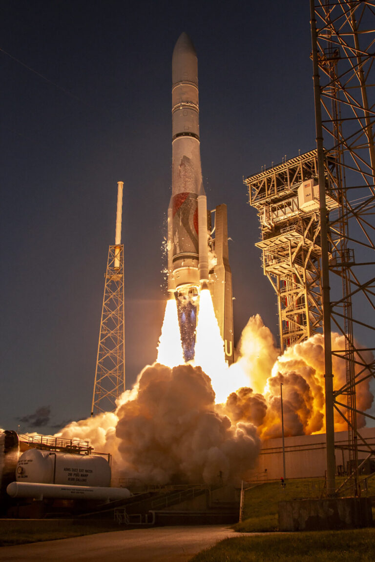 Força Espacial dos EUA aprova foguete da United Launch Alliance