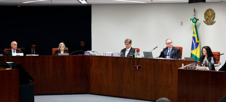 STF rejeita recursos e deixa para quarta decisão sobre Bolsonaro e mais sete