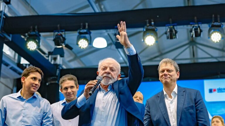 Pesquisa Atlas monitora o cenário eleitoral com Lula e Tarcísio para 2026; veja os resultados – Política – CartaCapital