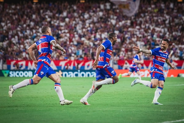 Fortaleza e Racing se enfrentam pela primeira vez. Saiba onde assistir Fortaleza e Racing se enfrentam pela primeira vez. Saiba onde assistir