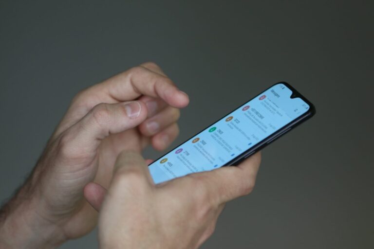 Programa do governo enviará mensagem a celulares roubados – Política – CartaCapital Programa do governo enviará mensagem a celulares roubados – Política – CartaCapital