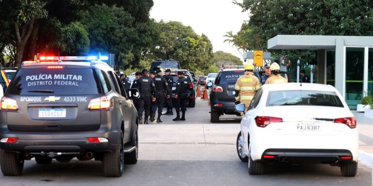 Justiça mantém preso acusado de tentar explodir bomba em ministério Justiça mantém preso acusado de tentar explodir bomba em ministério