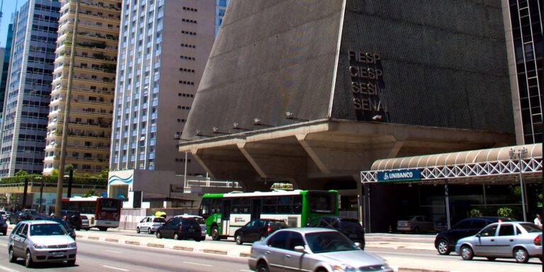 Entidades dos bancos e das indústrias criticam aumento do IOF Entidades dos bancos e das indústrias criticam aumento do IOF
