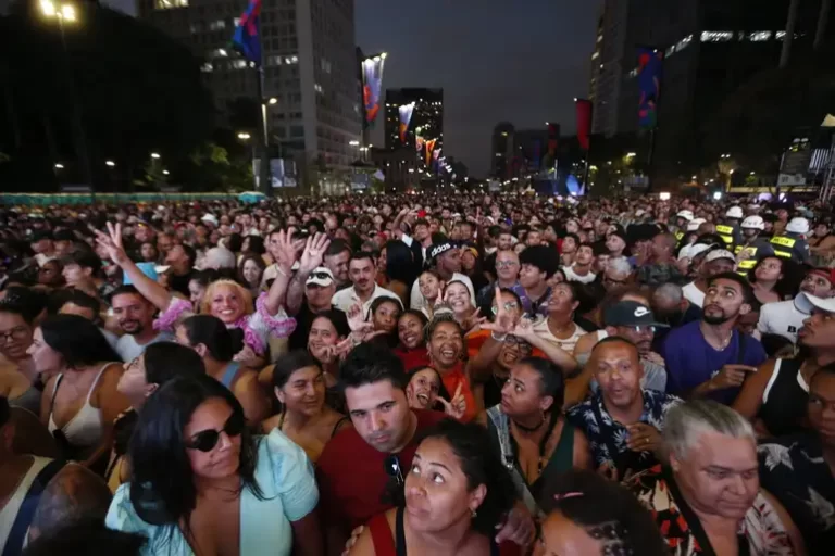 Edição dos 20 anos da Virada Cultural traz mais de mil shows para São Paulo