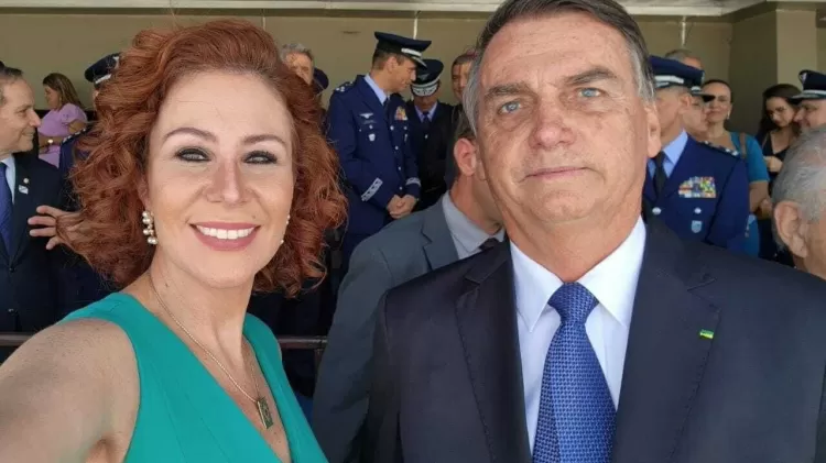 Deputado italiano narra como descobriu paradeiro de foragida Carla Zambelli Deputado italiano narra como descobriu paradeiro de foragida Carla Zambelli