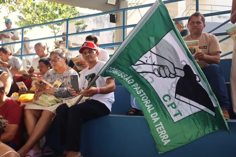 CPT celebra 50 anos com homenagem na Câmara e denuncia impunidade em casos de violência no campo CPT celebra 50 anos com homenagem na Câmara e denuncia impunidade em casos de violência no campo