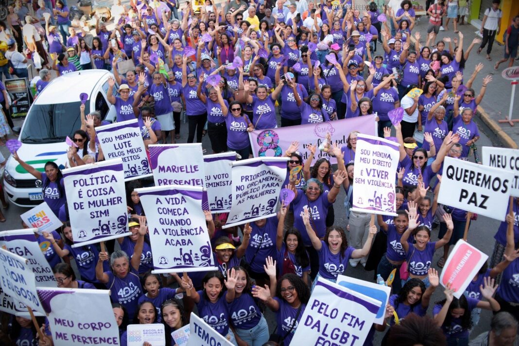 ONG autora da 1º denúncia pela Lei Maria da Penha em PE realiza seminário sobre a legislação ONG autora da 1º denúncia pela Lei Maria da Penha em PE realiza seminário sobre a legislação