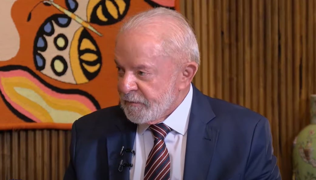 Lula promete R$ 30 bilhões em crédito para empresas afetadas por tarifaço Lula promete R$ 30 bilhões em crédito para empresas afetadas por tarifaço