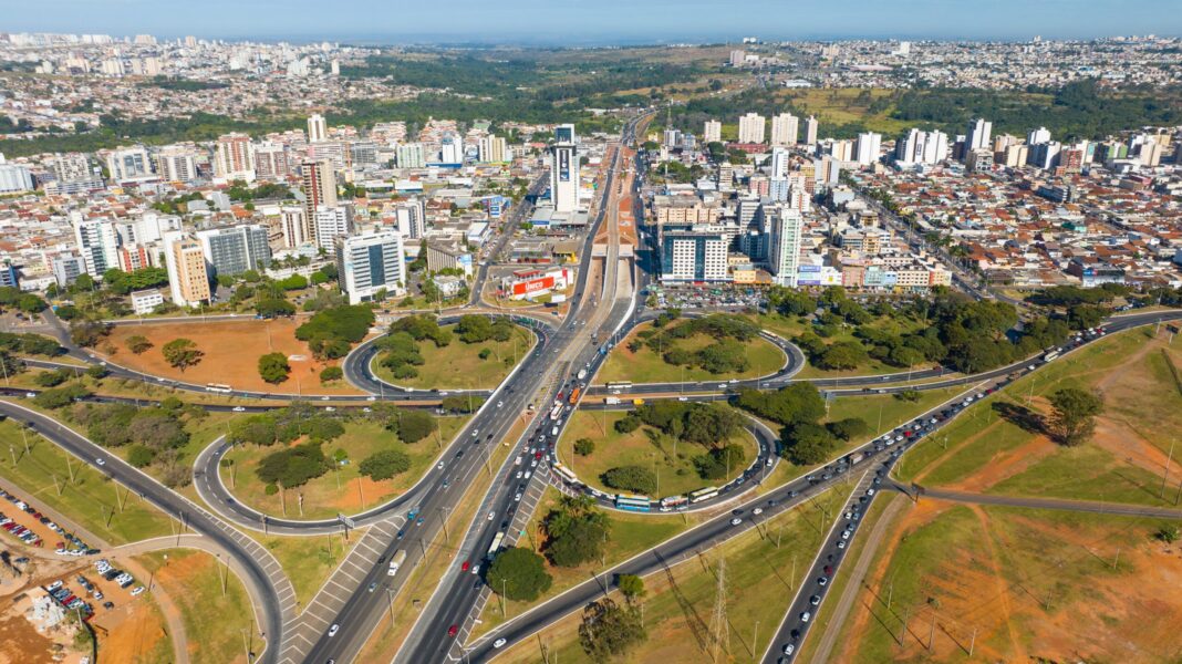 Câmara Legislativa do DF inicia tramitação do projeto do Plano Diretor Câmara Legislativa do DF inicia tramitação do projeto do Plano Diretor