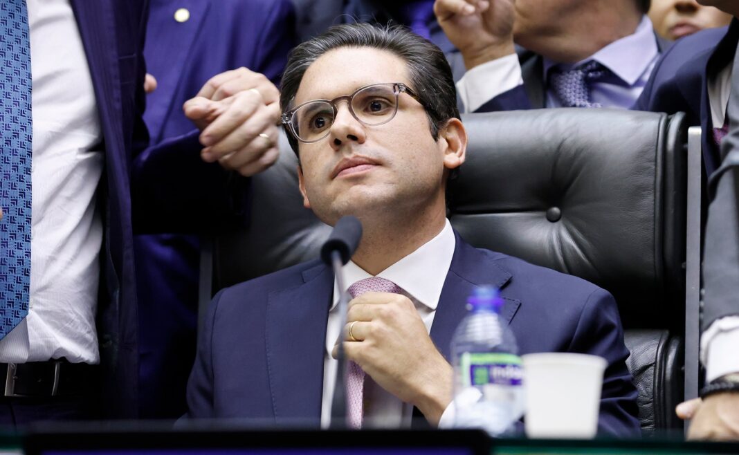Uma semana após motim, Hugo Motta sinaliza que pode pautar projetos de interesse de bolsonaristas Uma semana após motim, Hugo Motta sinaliza que pode pautar projetos de interesse de bolsonaristas
