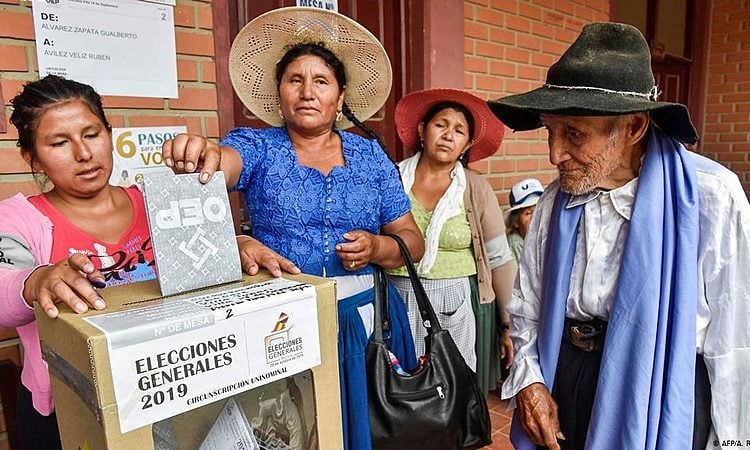 Eleições na Bolívia em números: 7,9 milhões vão às urnas para eleger 166 parlamentares e presidente Eleições na Bolívia em números: 7,9 milhões vão às urnas para eleger 166 parlamentares e presidente
