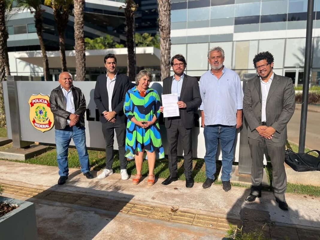 Crimes financeiros: parlamentares do PT-DF acionam a Polícia Federal contra o Banco Master Crimes financeiros: parlamentares do PT-DF acionam a Polícia Federal contra o Banco Master