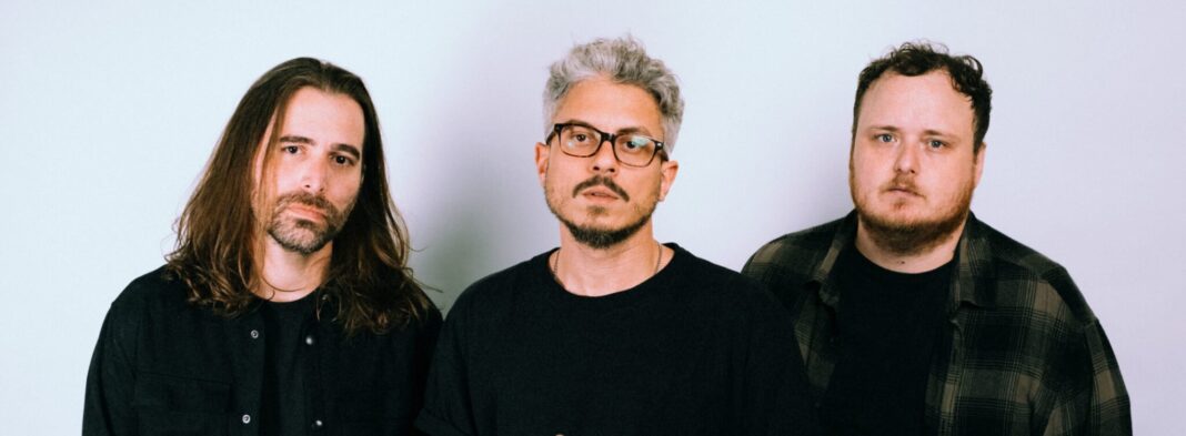 Banda Menores Atos estreia show da turnê ‘Fim do Mundo’ em São Paulo Banda Menores Atos estreia show da turnê ‘Fim do Mundo’ em São Paulo