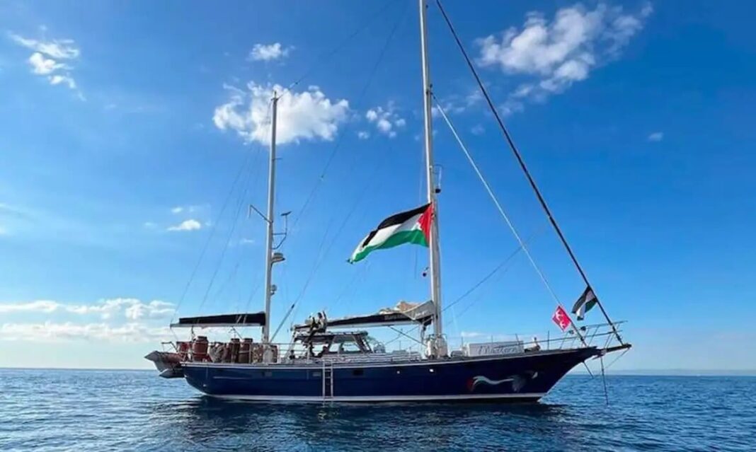 Com brasileiros, Flotilha da Liberdade leva ajuda humanitária a Gaza Com brasileiros, Flotilha da Liberdade leva ajuda humanitária a Gaza