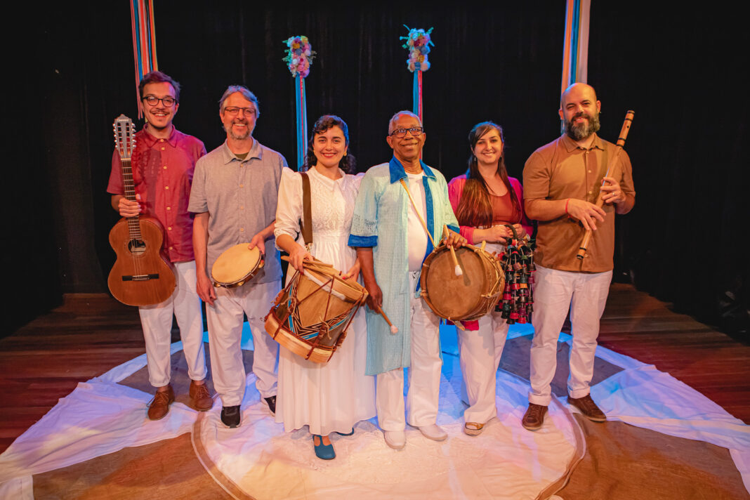 Teatro Sesc de Porto Alegre apresenta show gratuito de Mestre Seu Risca e Ana Paula da Silva nesta quarta (27) Teatro Sesc de Porto Alegre apresenta show gratuito de Mestre Seu Risca e Ana Paula da Silva nesta quarta (27)