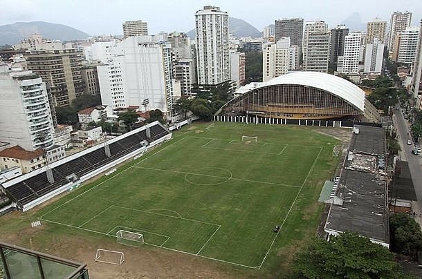 Estádio Caio Martins, em Niterói (RJ), entra na mira de Claudio Castro em leilão de imóveis públicos Estádio Caio Martins, em Niterói (RJ), entra na mira de Claudio Castro em leilão de imóveis públicos