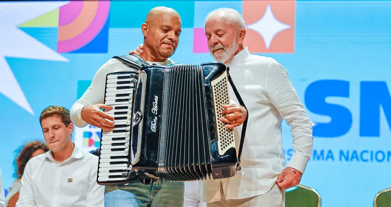 Presidente Lula chega a Pernambuco para fazer novas entregas nesta quinta-feira (14) Presidente Lula chega a Pernambuco para fazer novas entregas nesta quinta-feira (14)