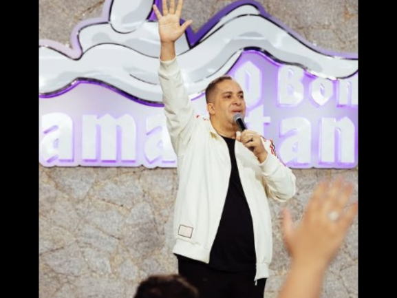 Prefeituras de SC injetam R$1,6 mi de verba pública em produtora de shows evangélicos Prefeituras de SC injetam R$1,6 mi de verba pública em produtora de shows evangélicos