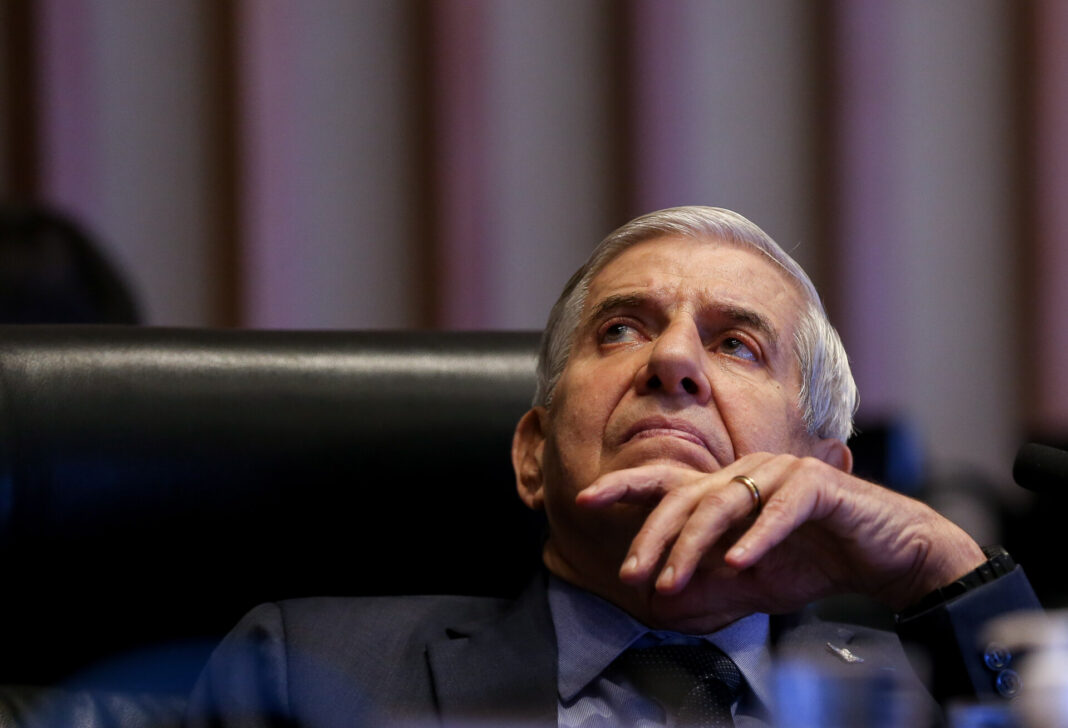 O General, a domiciliar e o Mutirão O General, a domiciliar e o Mutirão