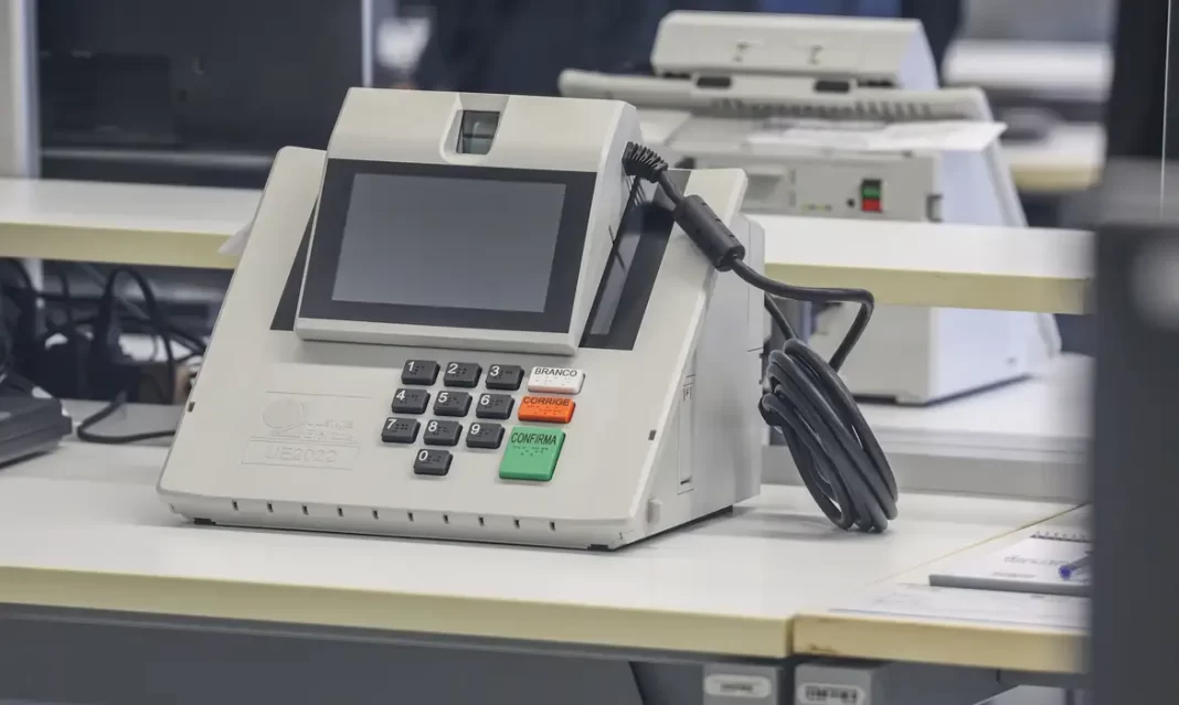 TSE encerra teste público de segurança das urnas eletrônicas TSE encerra teste público de segurança das urnas eletrônicas
