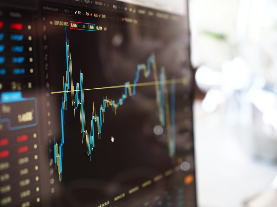 Ibovespa sobe puxado por Vale, Petrobas e bancos Ibovespa sobe puxado por Vale, Petrobas e bancos