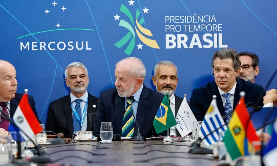 Intervenção na Venezuela seria catástrofe humanitária, diz Lula Intervenção na Venezuela seria catástrofe humanitária, diz Lula