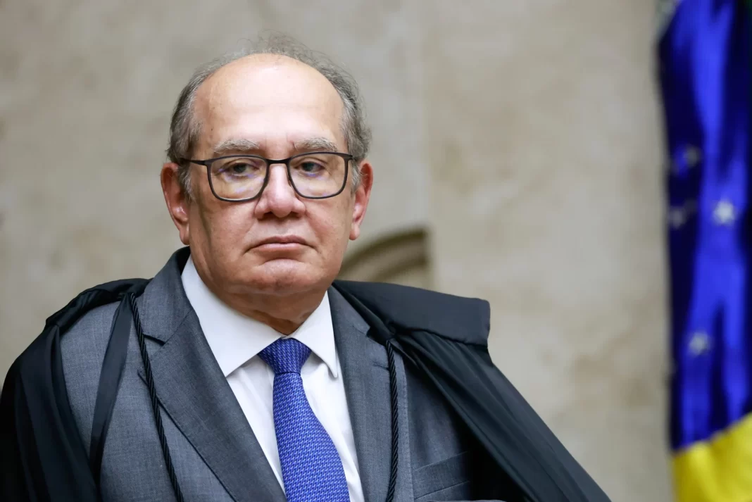 STF suspende mudanças no impeachment a ministros da Corte STF suspende mudanças no impeachment a ministros da Corte
