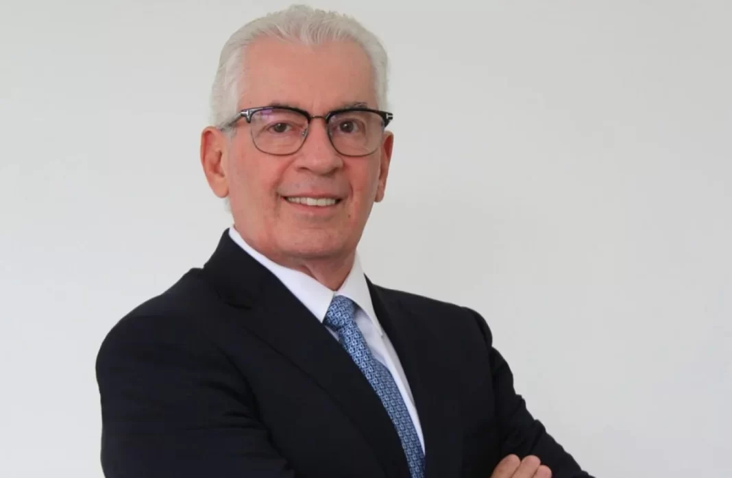MP-SP amplia penduricalhos e pagará R$ 5 mil por plantões de promotores MP-SP amplia penduricalhos e pagará R$ 5 mil por plantões de promotores