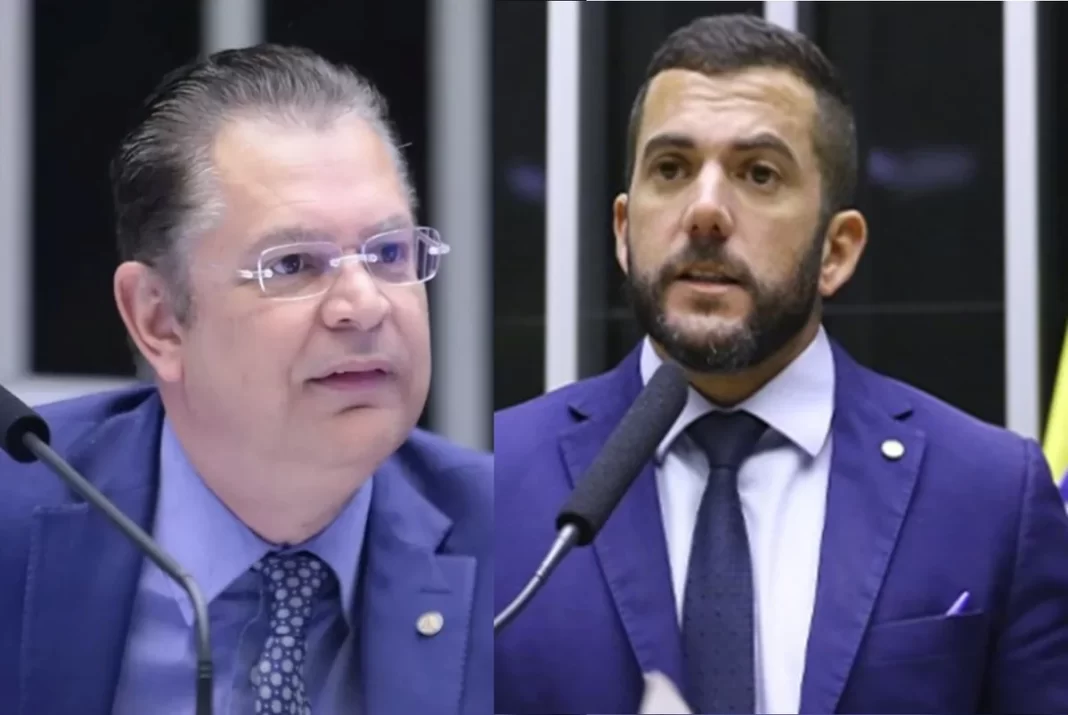 Dino determina quebra de sigilo bancário e acesso a mensagens de Sóstenes e Jordy Dino determina quebra de sigilo bancário e acesso a mensagens de Sóstenes e Jordy