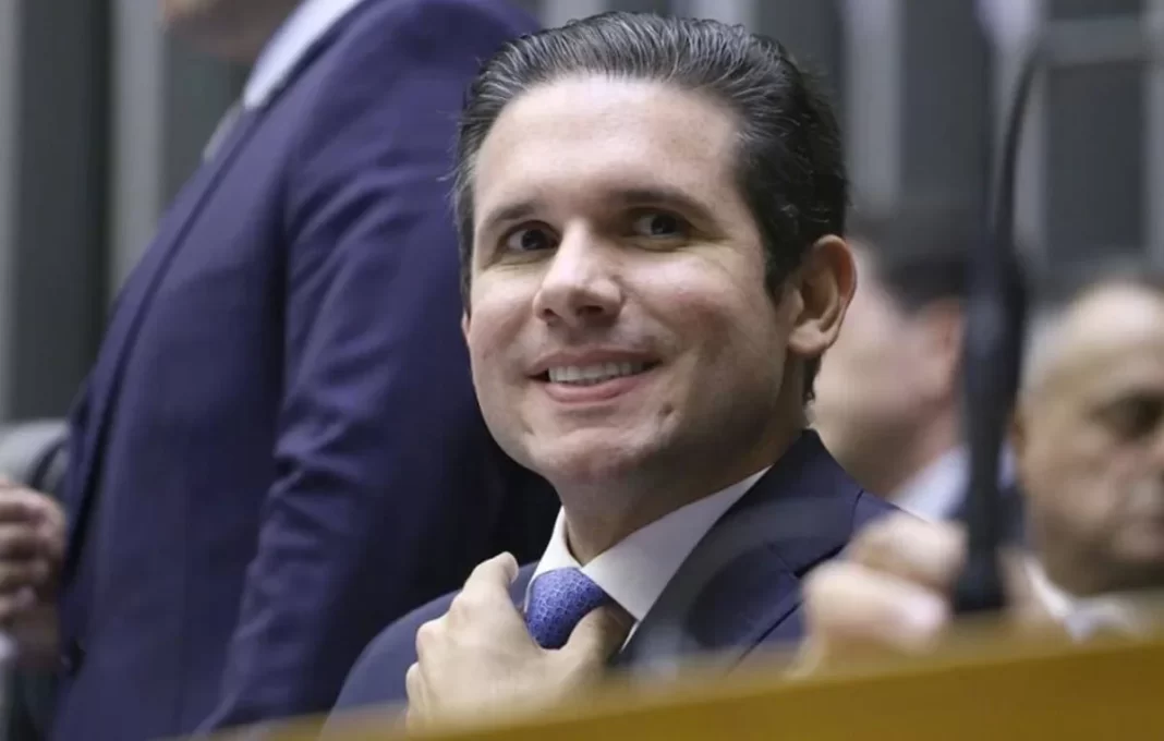Hugo Motta pauta anistia sem acordo com líderes da Câmara e Senado Hugo Motta pauta anistia sem acordo com líderes da Câmara e Senado
