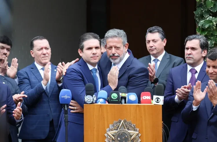 Desmoralização do atual Congresso reacende debate de Reforma Política em 2027 Desmoralização do atual Congresso reacende debate de Reforma Política em 2027