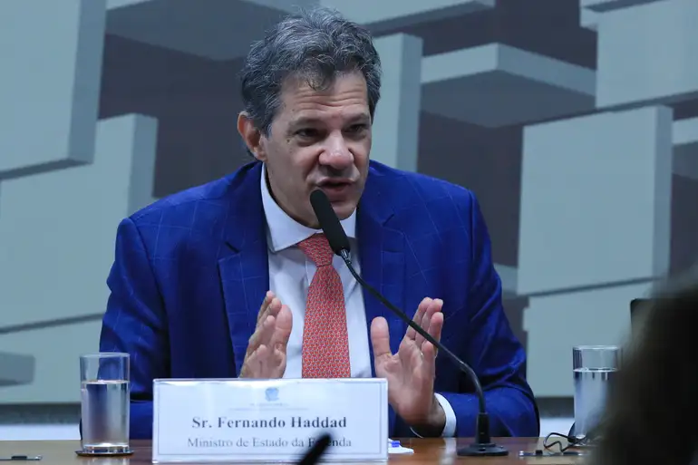 Ligação de Lula a Trump torna ‘transnacional’ a ação contra o crime, diz Haddad Ligação de Lula a Trump torna ‘transnacional’ a ação contra o crime, diz Haddad