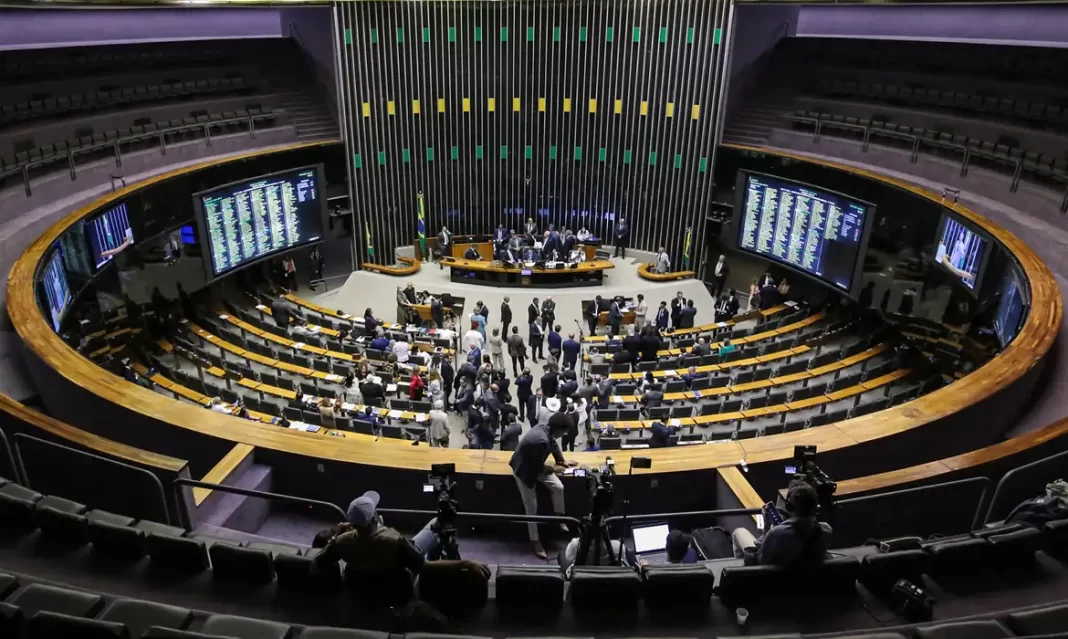 Congresso entra na reta final de atividades do ano Congresso entra na reta final de atividades do ano