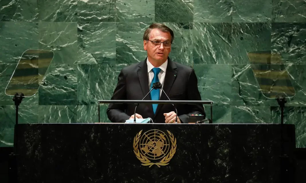 Bolsonaro sabia de desmatamento ‘significativo’, mas decidiu mentir na ONU Bolsonaro sabia de desmatamento ‘significativo’, mas decidiu mentir na ONU