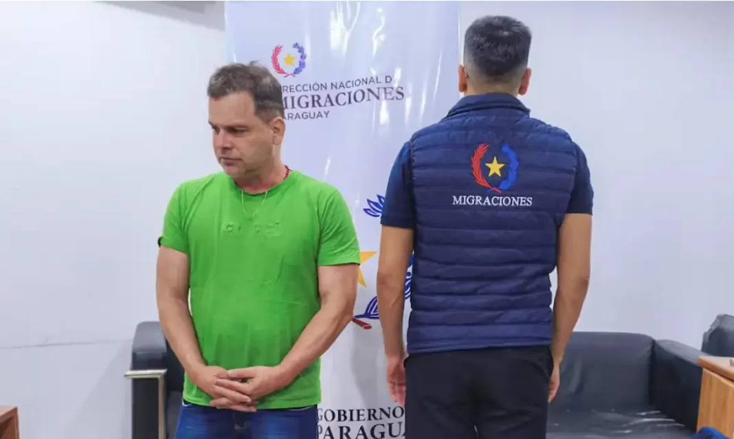 Silvinei é transferido para Brasília após ser preso no Paraguai em tentativa de fuga Silvinei é transferido para Brasília após ser preso no Paraguai em tentativa de fuga