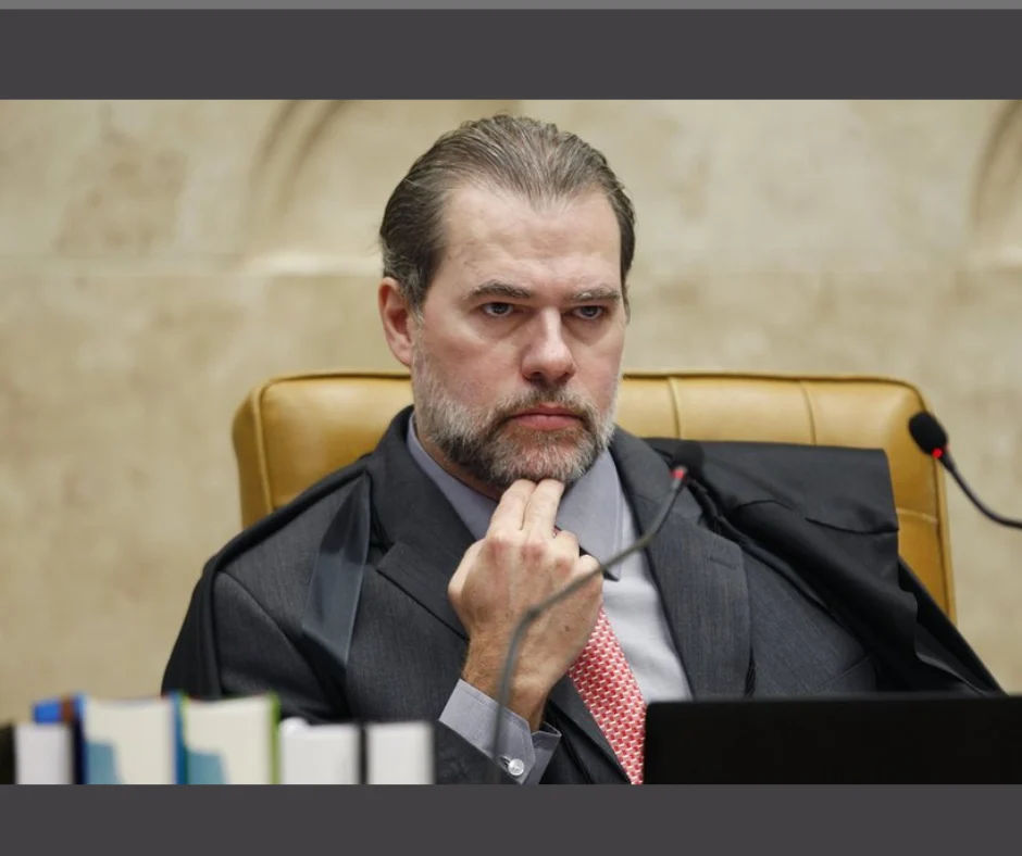 Saída de Toffoli de relatoria expõe crise inédita no STF e reforça histórico de blindagem Saída de Toffoli de relatoria expõe crise inédita no STF e reforça histórico de blindagem