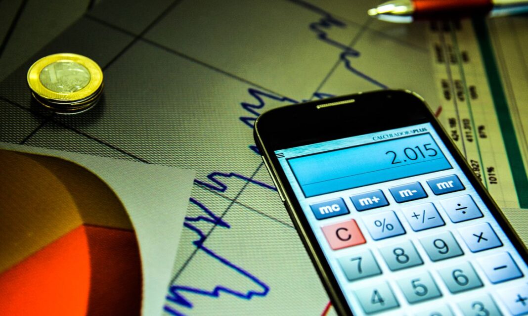 IBC-Br avança 2,5% em 2025 e confirma desaceleração da economia brasileira IBC-Br avança 2,5% em 2025 e confirma desaceleração da economia brasileira