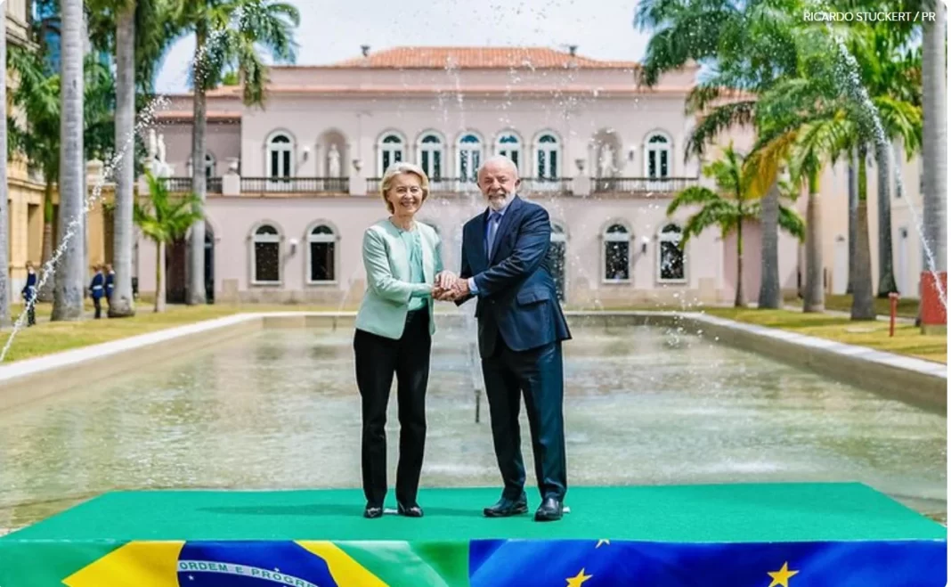 ‘Foram 25 anos de sofrimento’, diz Lula ‘Foram 25 anos de sofrimento’, diz Lula