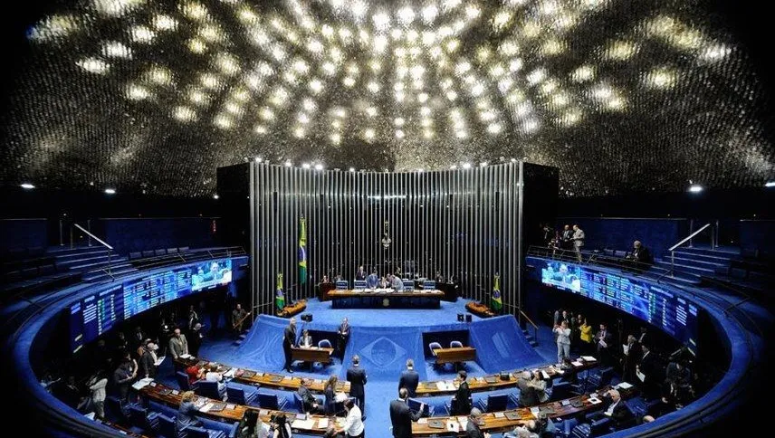 Ao menos 33 senadores devem tentar reeleição, e 4 sinalizam aposentadoria Ao menos 33 senadores devem tentar reeleição, e 4 sinalizam aposentadoria