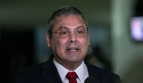 Líder do PT na Câmara lista prioridades do governo para 2026 Líder do PT na Câmara lista prioridades do governo para 2026