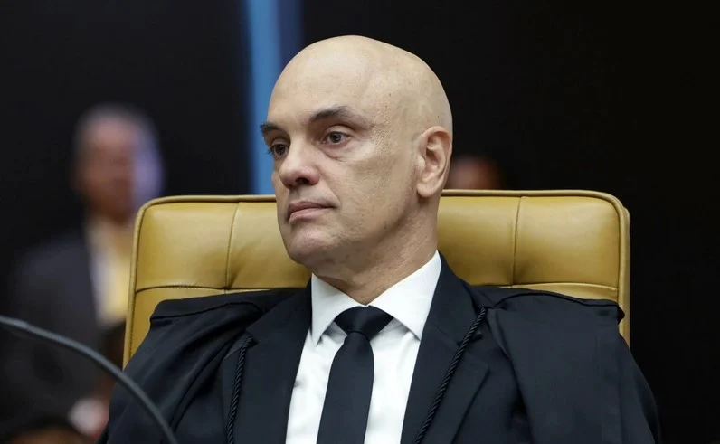 Moraes determina instalação de tornozeleira em 6º alvo de apuração sobre vazamento de dados Moraes determina instalação de tornozeleira em 6º alvo de apuração sobre vazamento de dados