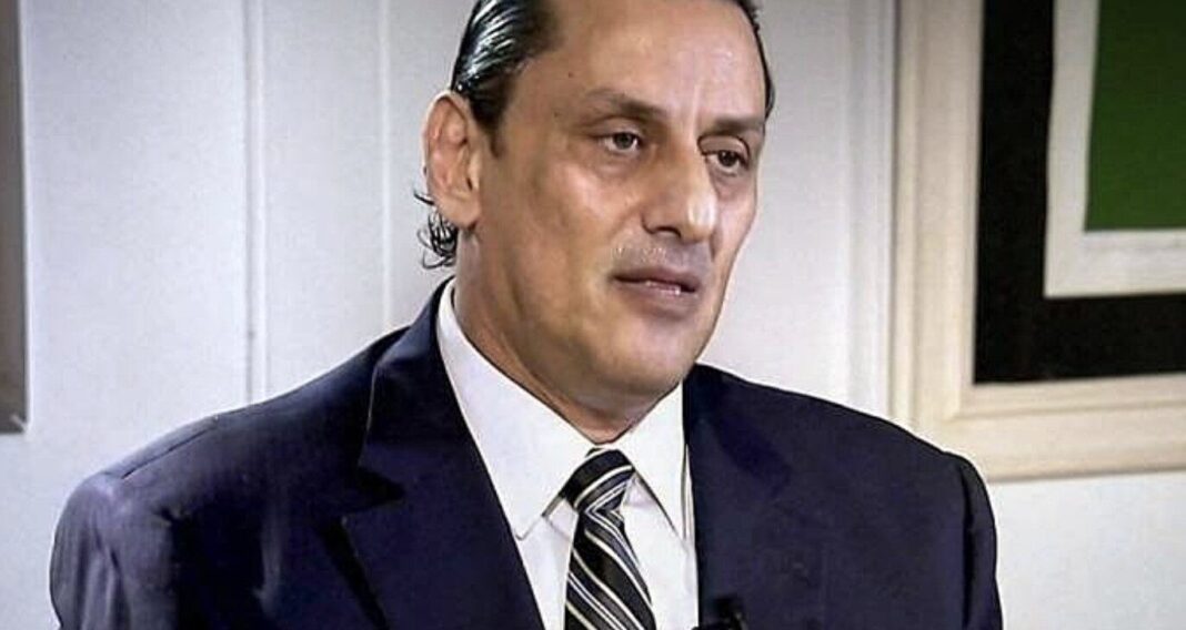 Mulher denuncia ter sofrido agressão sexual de Wassef Mulher denuncia ter sofrido agressão sexual de Wassef